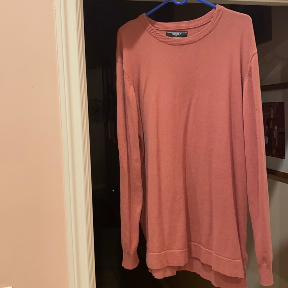 Men’s XL, used it as an oversized shirt